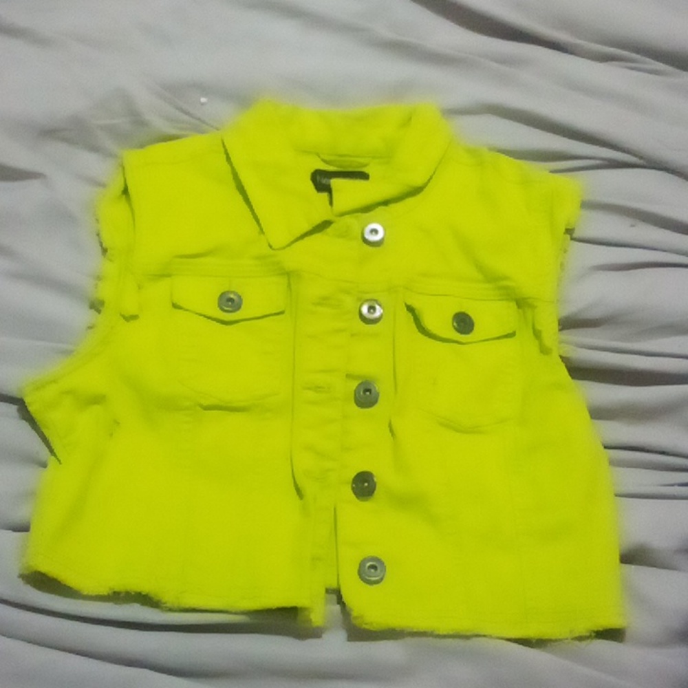 New look sleeveless jean jacket size medium neon yellow